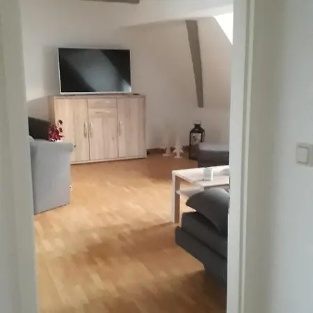 Neuer Weg 15 * 奎德林堡