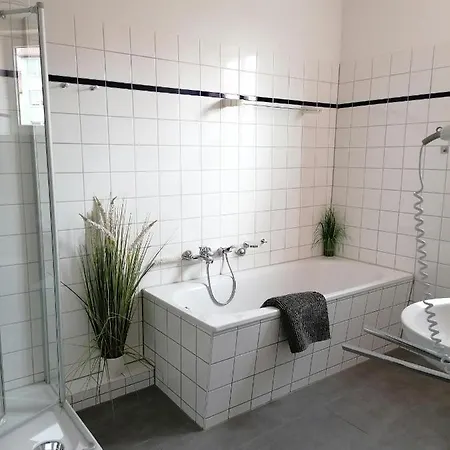 Neuer Weg 15 公寓 奎德林堡